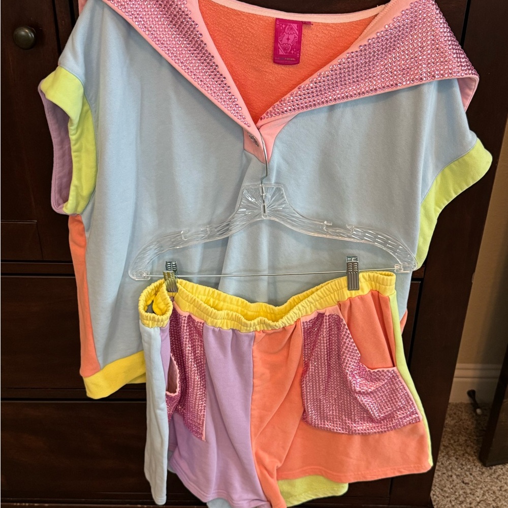 QUEEN OF SPARKLES Pastel Color-block w/ Rhinestones SET